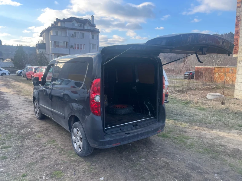 Fiat Doblo 1.3 multijet , снимка 4 - Автомобили и джипове - 49049264