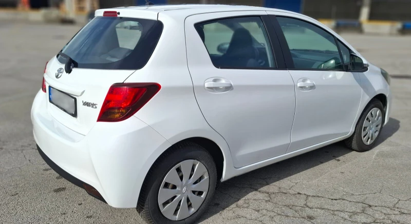 Toyota Yaris, снимка 2 - Автомобили и джипове - 49529496