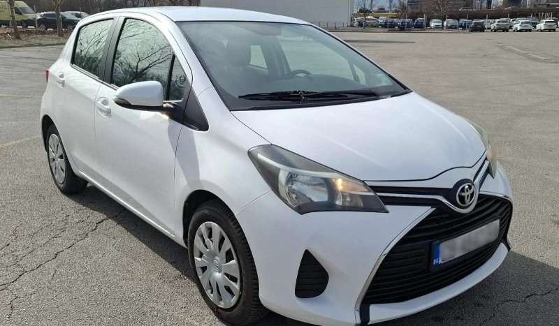 Toyota Yaris, снимка 4 - Автомобили и джипове - 49529496