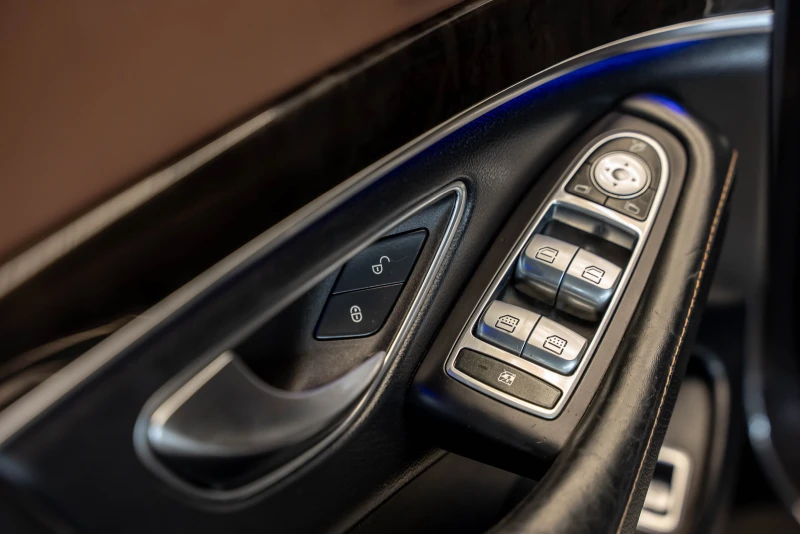 Mercedes-Benz S 550, снимка 9 - Автомобили и джипове - 51505620