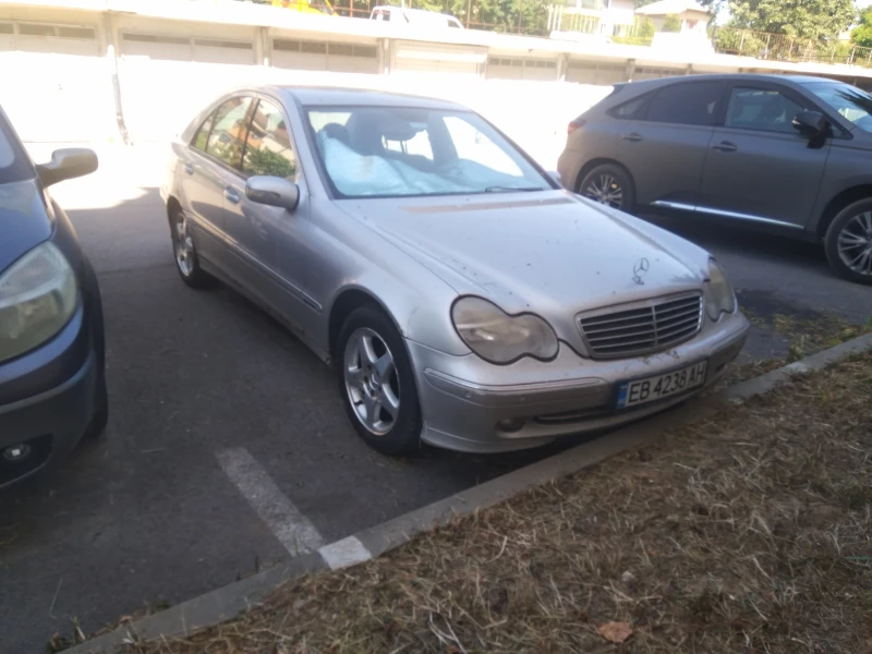 Mercedes-Benz 220, снимка 3 - Автомобили и джипове - 51210143