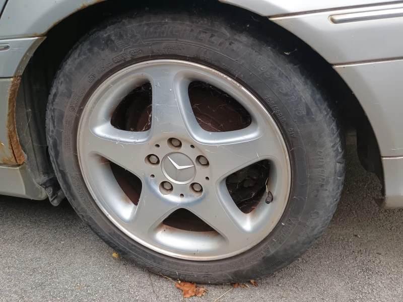 Mercedes-Benz 220, снимка 17 - Автомобили и джипове - 51210143