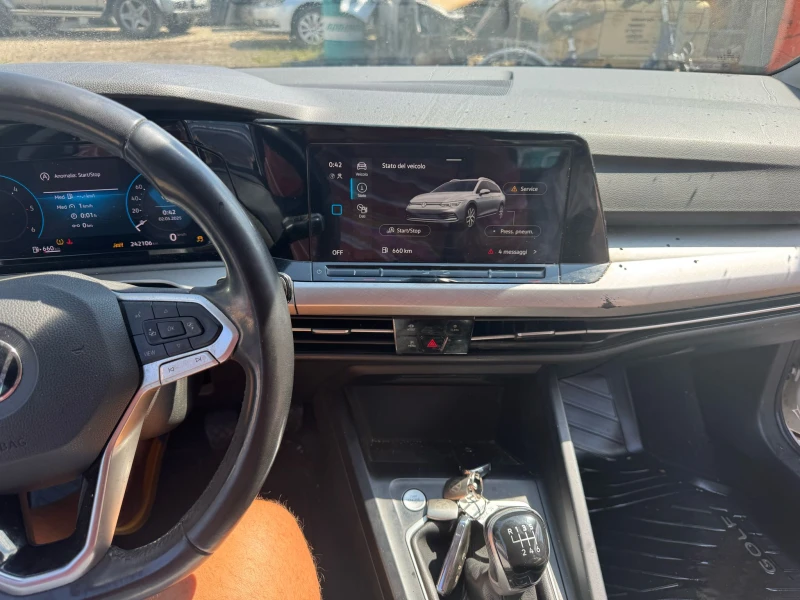 VW Golf 2.0, снимка 12 - Автомобили и джипове - 50818624