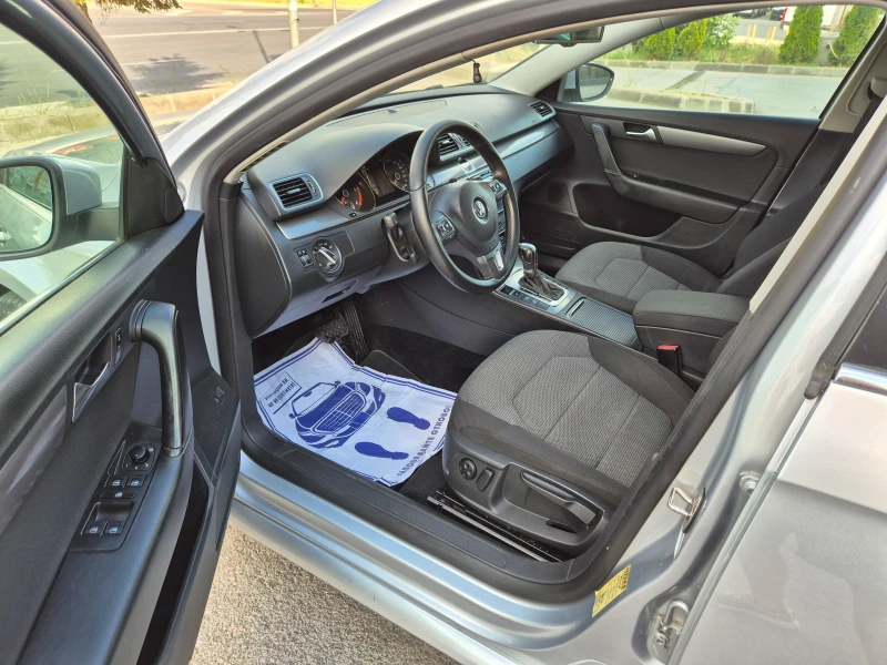 VW Passat 2.0TDI Avtomat , снимка 10 - Автомобили и джипове - 50980130