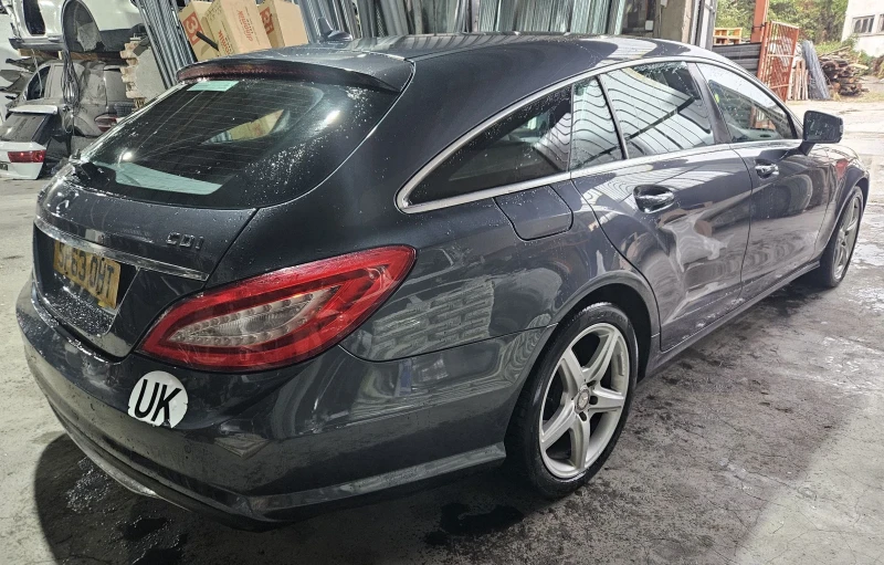 Mercedes-Benz CLS 350, снимка 6 - Автомобили и джипове - 51938574
