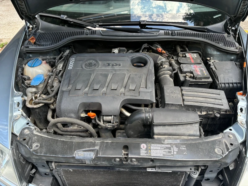 Skoda Octavia, снимка 9 - Автомобили и джипове - 52682607