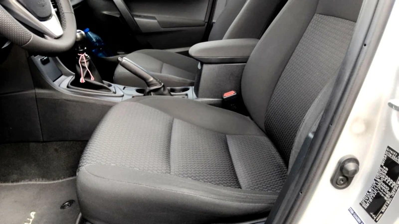 Toyota Corolla 1.33 бензин от ТМ auto-BG, снимка 8 - Автомобили и джипове - 52947200