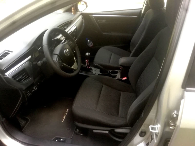 Toyota Corolla 1.33 бензин от ТМ auto-BG, снимка 7 - Автомобили и джипове - 52947200