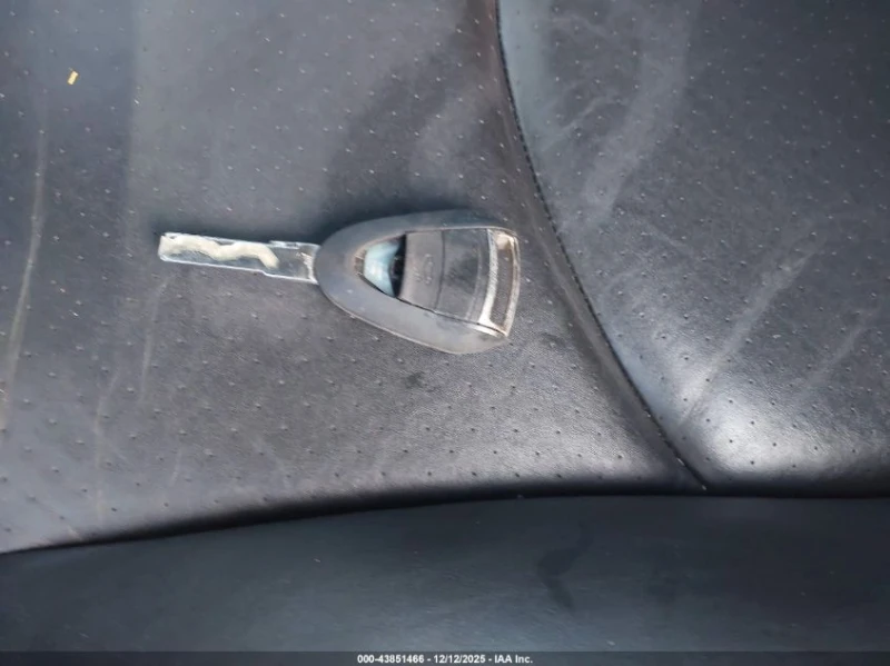 Porsche 911 3.8L H-6 DOHC, VVT, 355HP Rear Wheel Drive, снимка 3 - Автомобили и джипове - 53213349