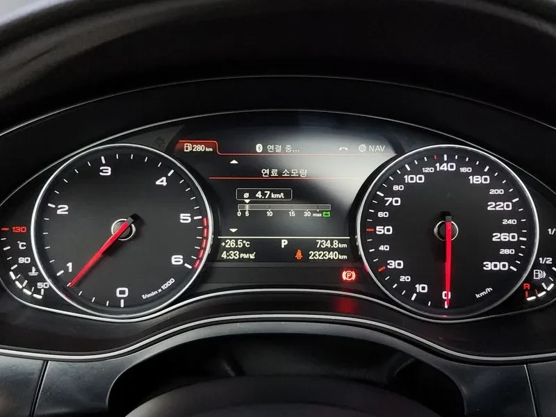 Audi A7 3.0 TDI Quattro, снимка 8 - Автомобили и джипове - 54562159
