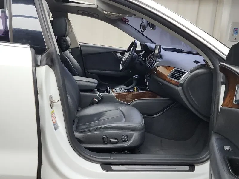 Audi A7 3.0 TDI Quattro, снимка 11 - Автомобили и джипове - 54562159