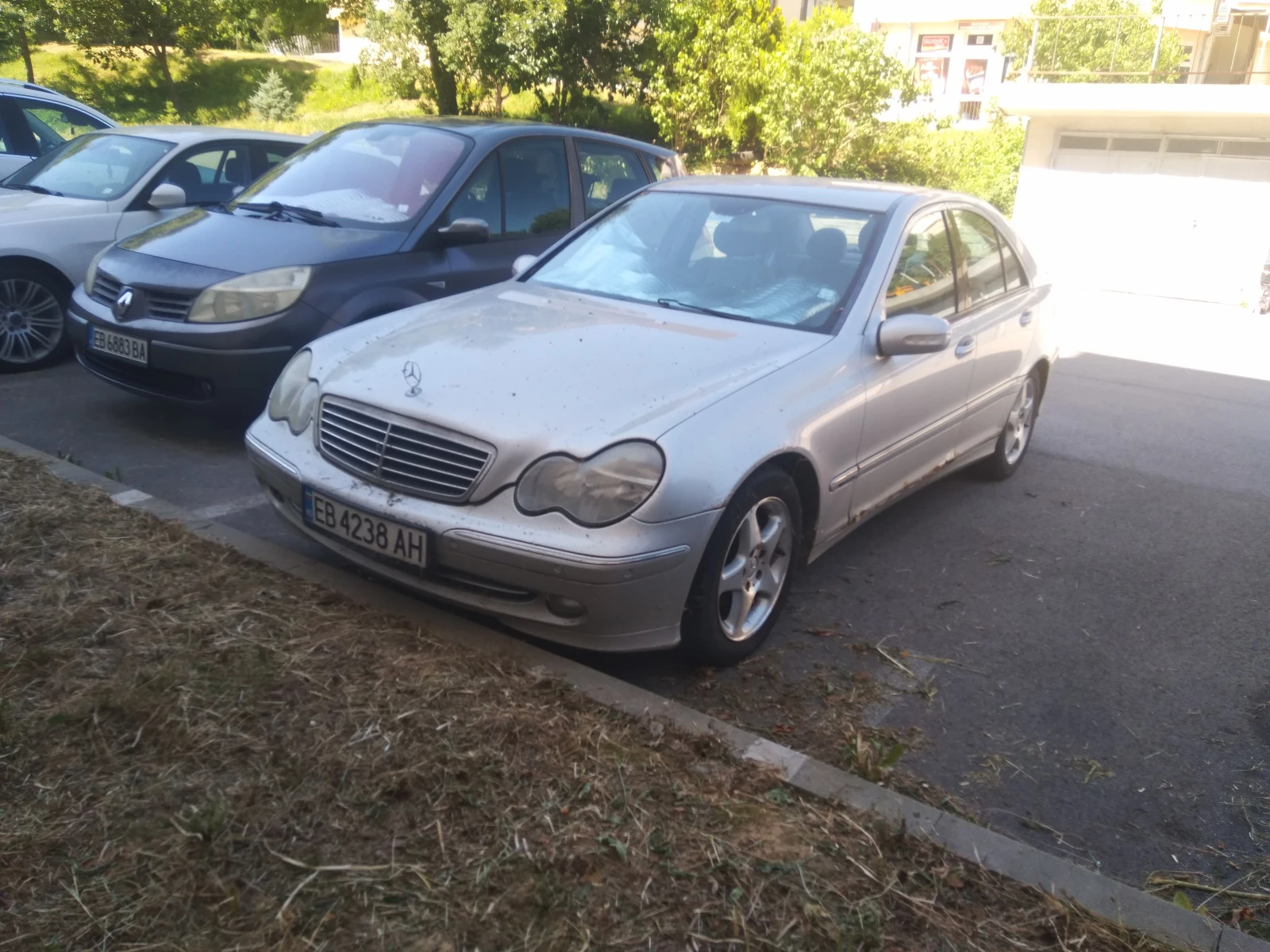 Mercedes-Benz 220, снимка 1