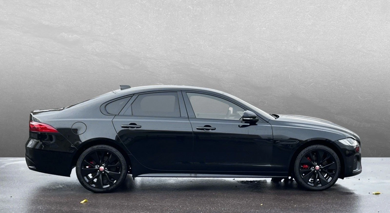 Jaguar Xf D200 AWD = R-Dynamic= Black Pack Гаранция - изображение 4