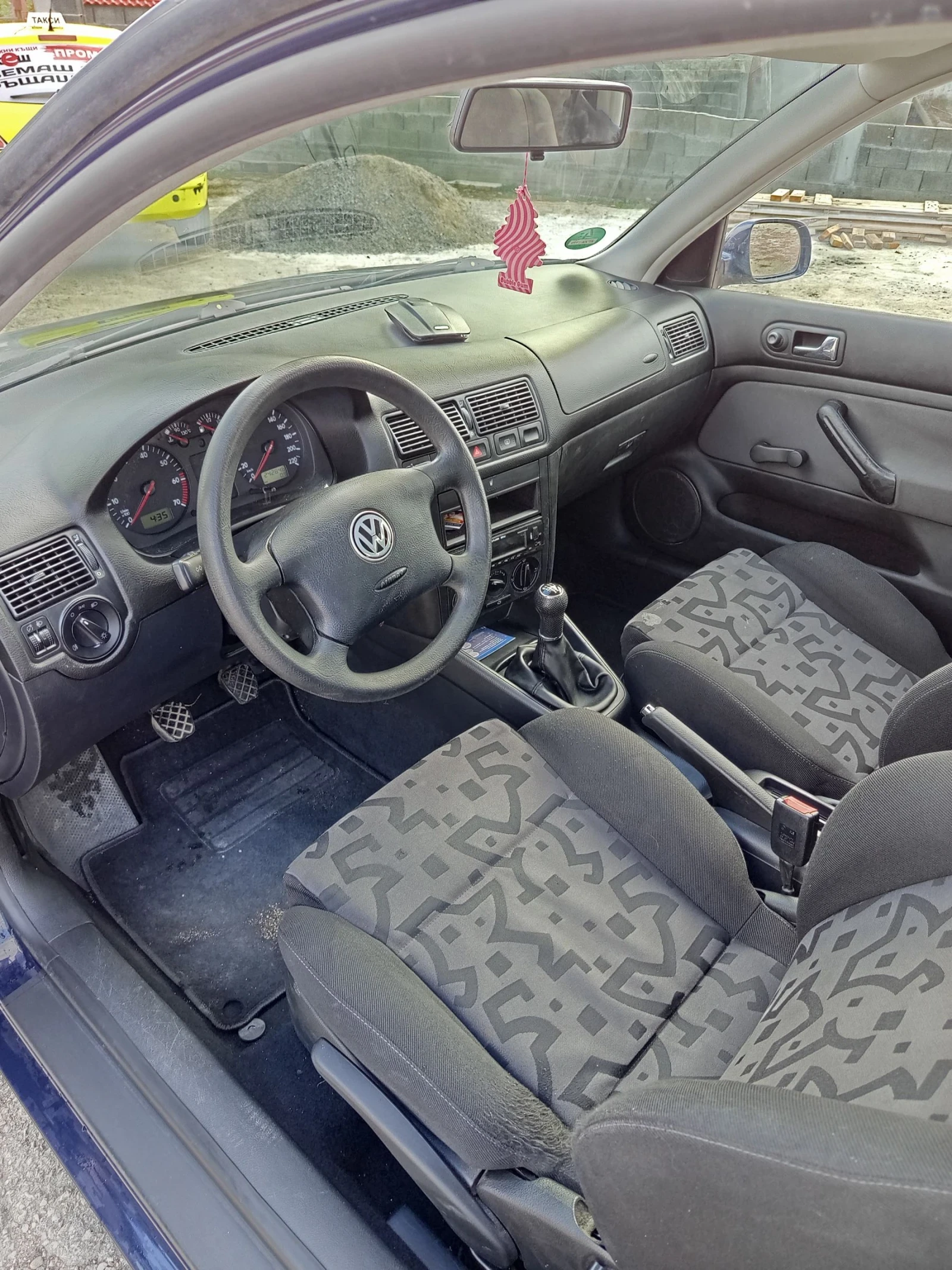 VW Golf 1.4i 75кс - изображение 6