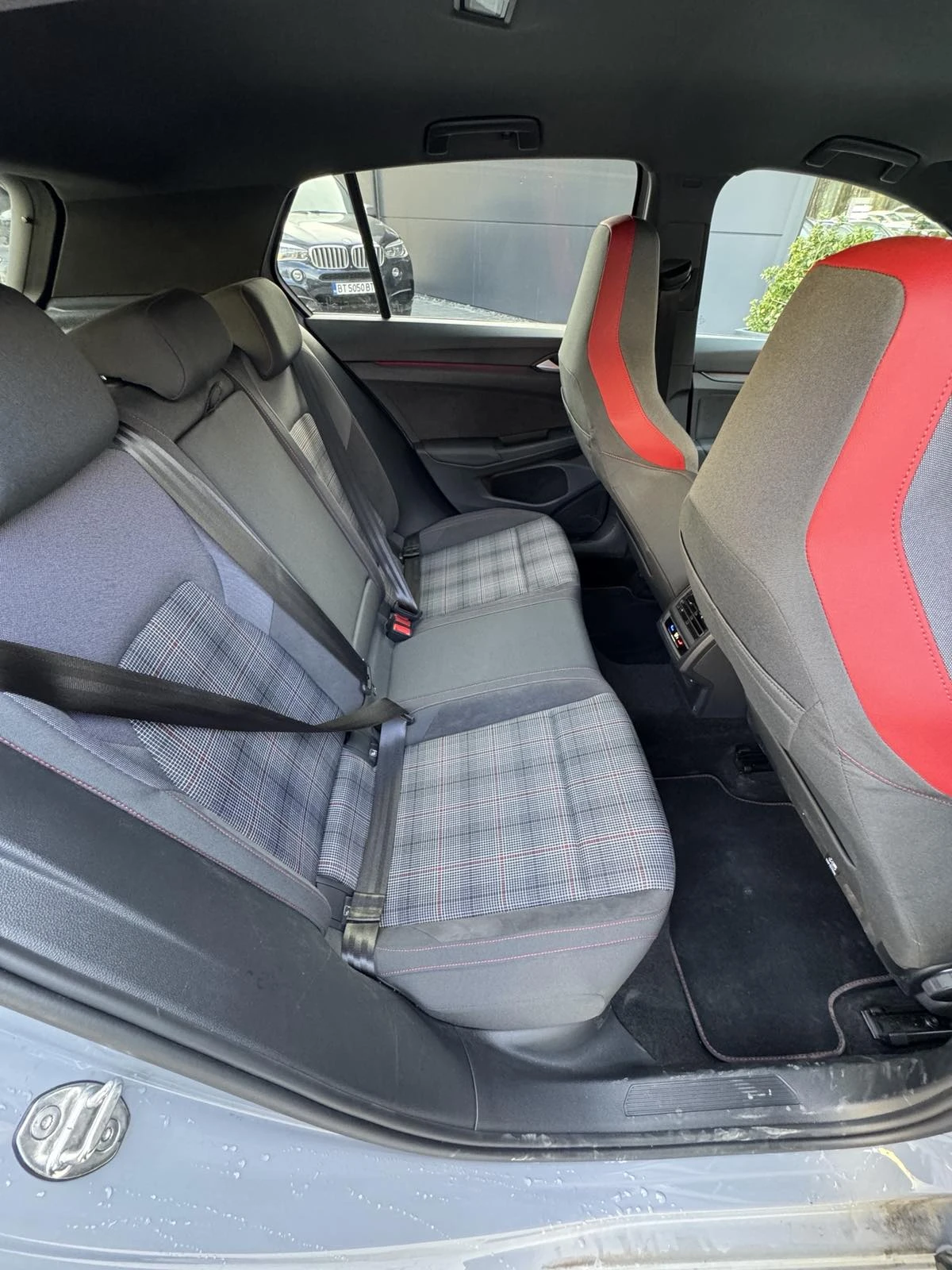 VW Golf VIII GTI | Mobile.bg   11