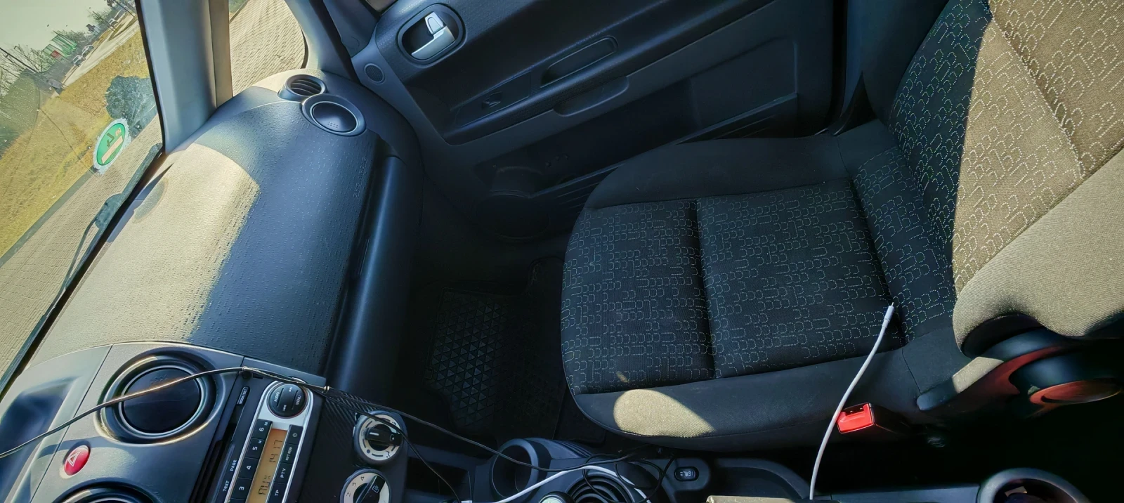 Mitsubishi Colt  - изображение 8