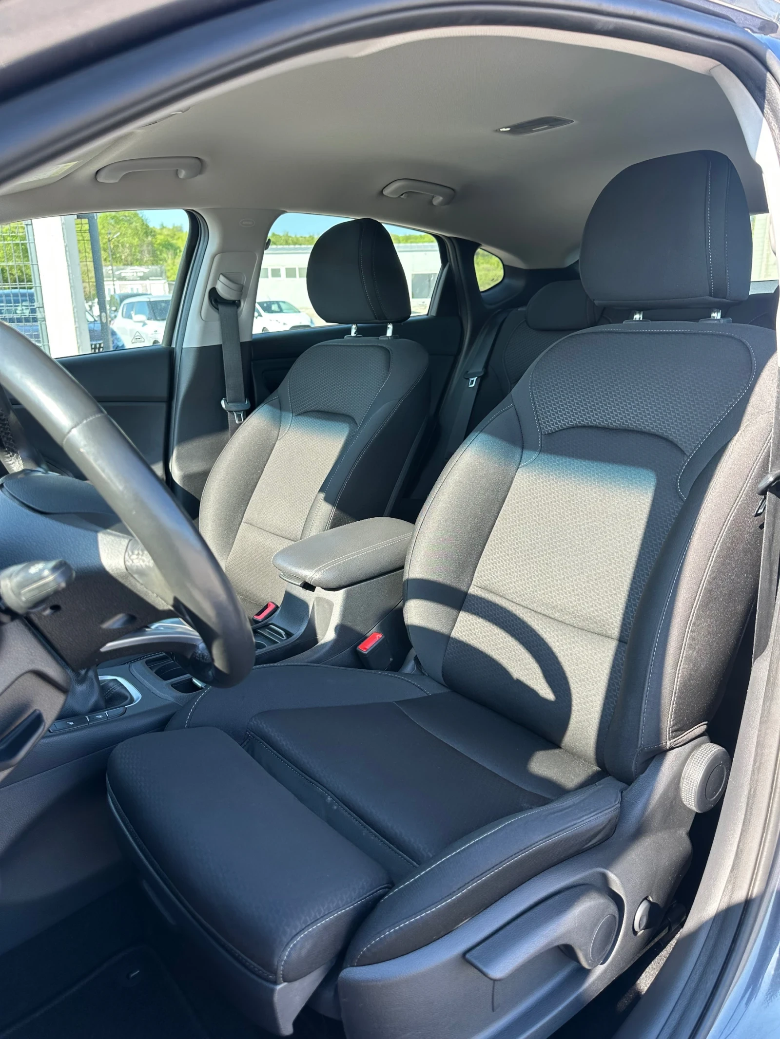 Hyundai I30 FASTBACK 1.4T-GDi FULL LED NAVI EURO 6 TUV - изображение 9