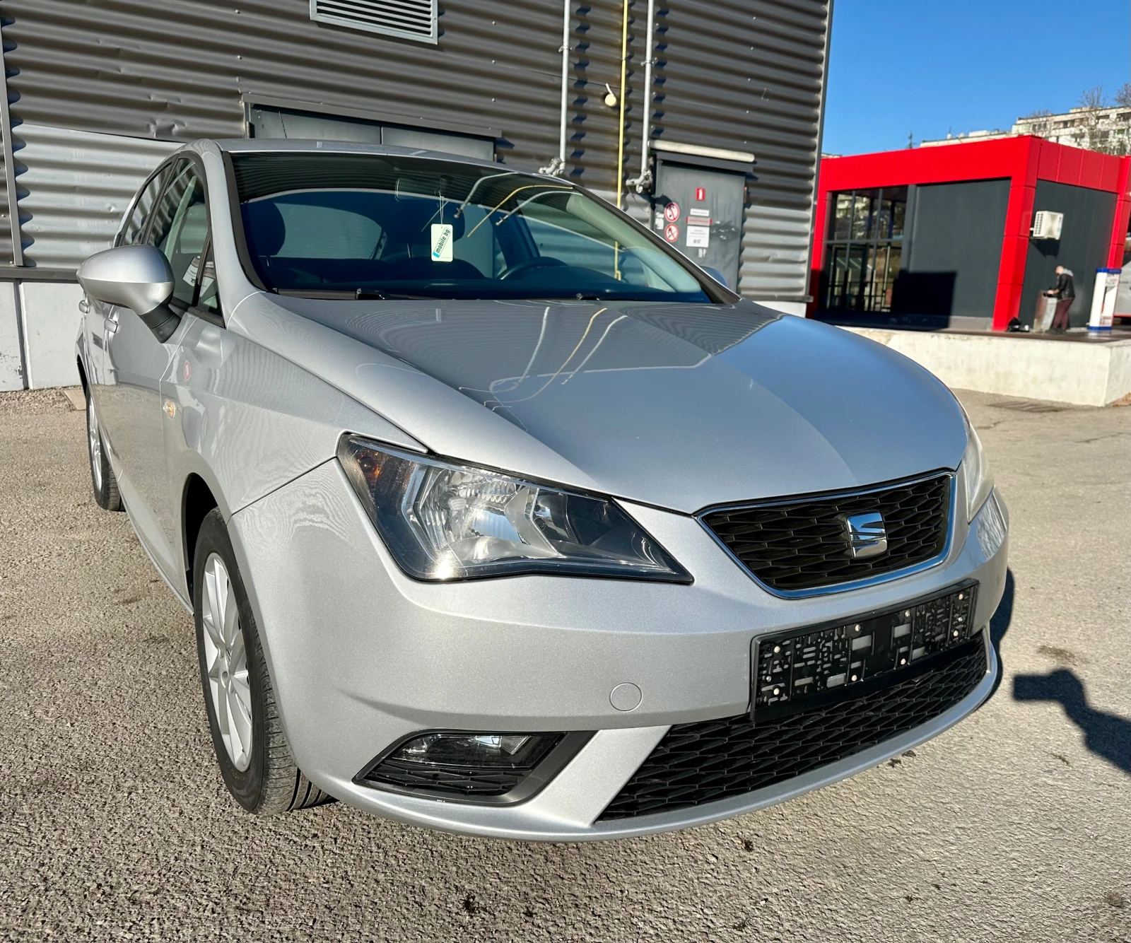 Seat Ibiza 1.6 TDI * FACELIFT*  - изображение 2