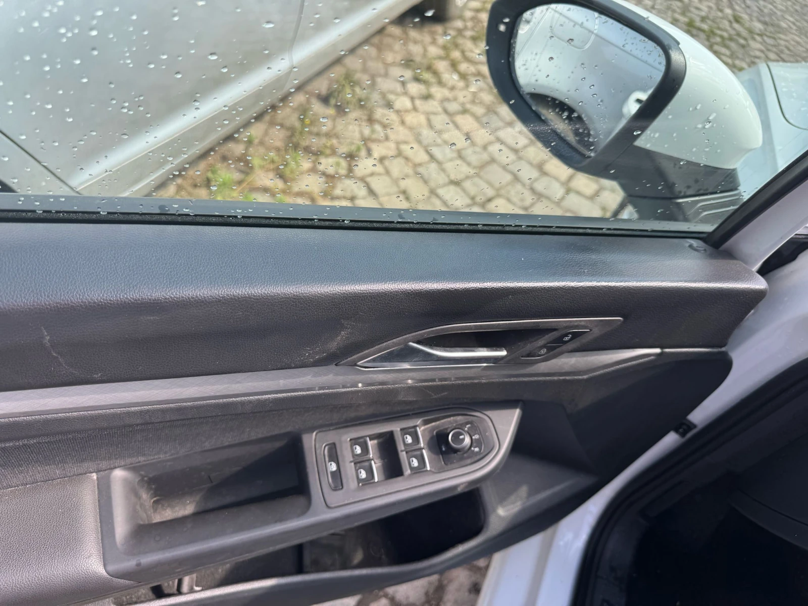 VW Golf 2.0 - изображение 8