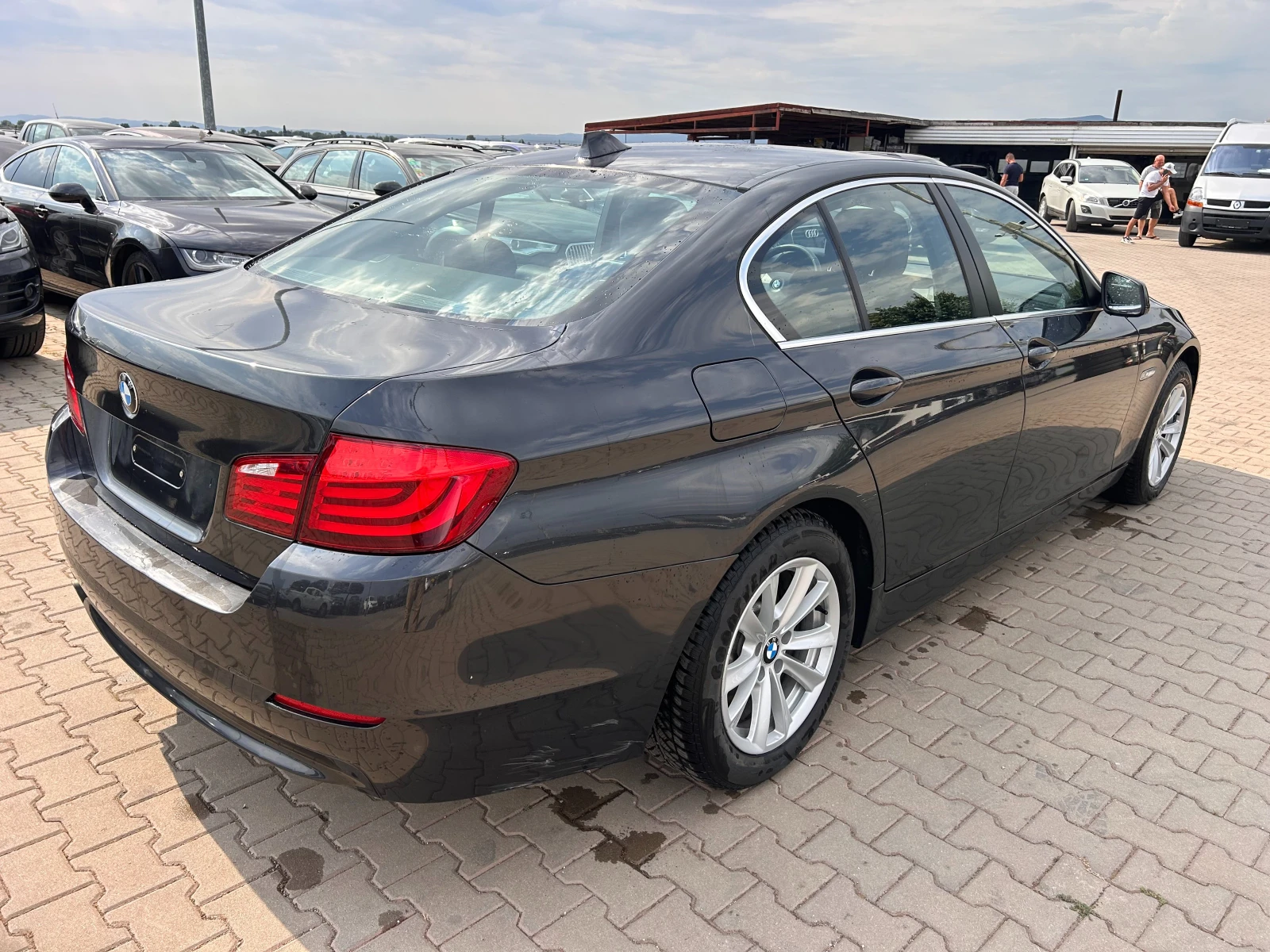 BMW 520 D AVTOMAT/NAVI/KOJA EURO 5 - изображение 6