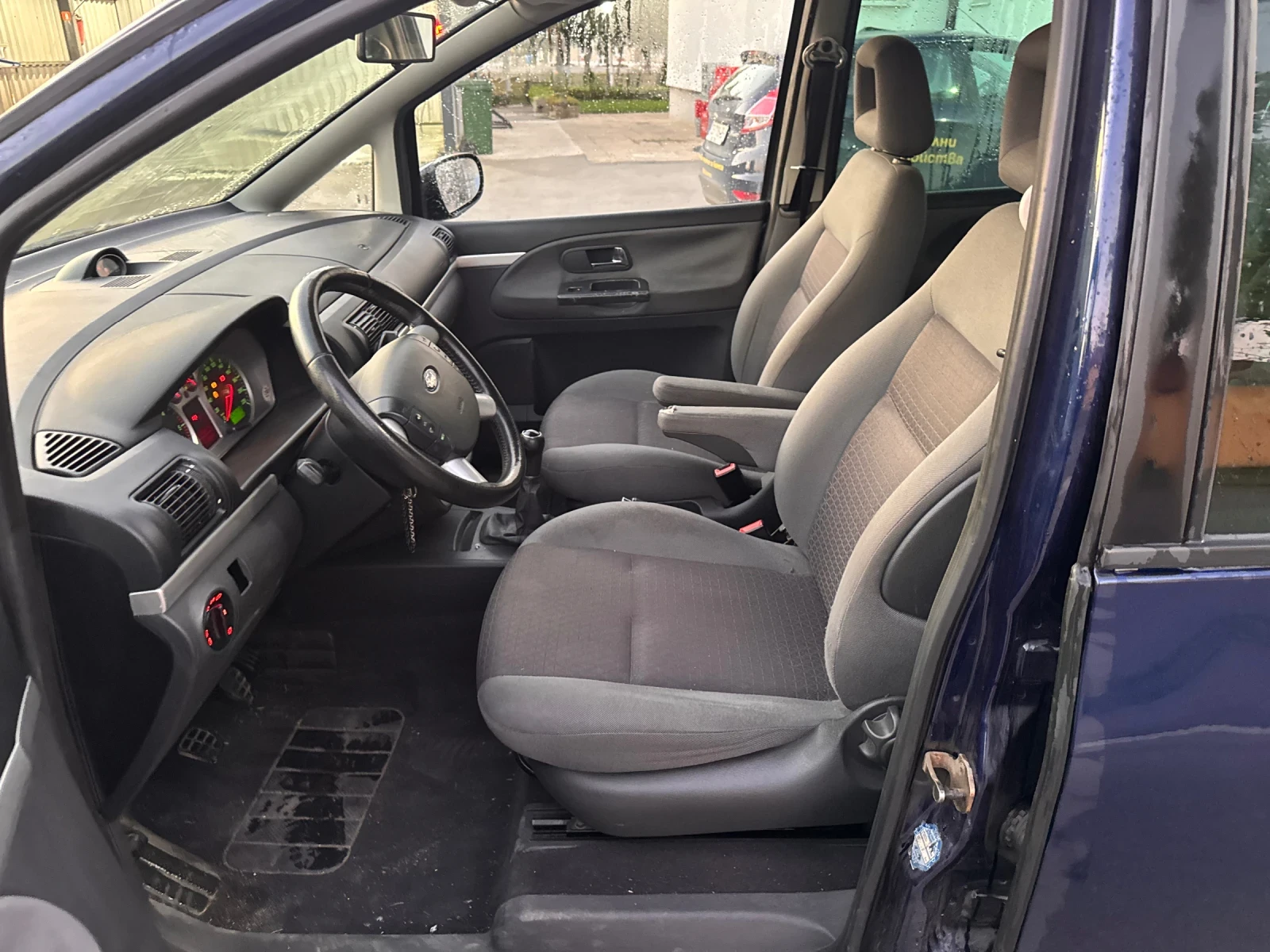 Ford Galaxy 1.9 TDI 6+ 1 - изображение 8