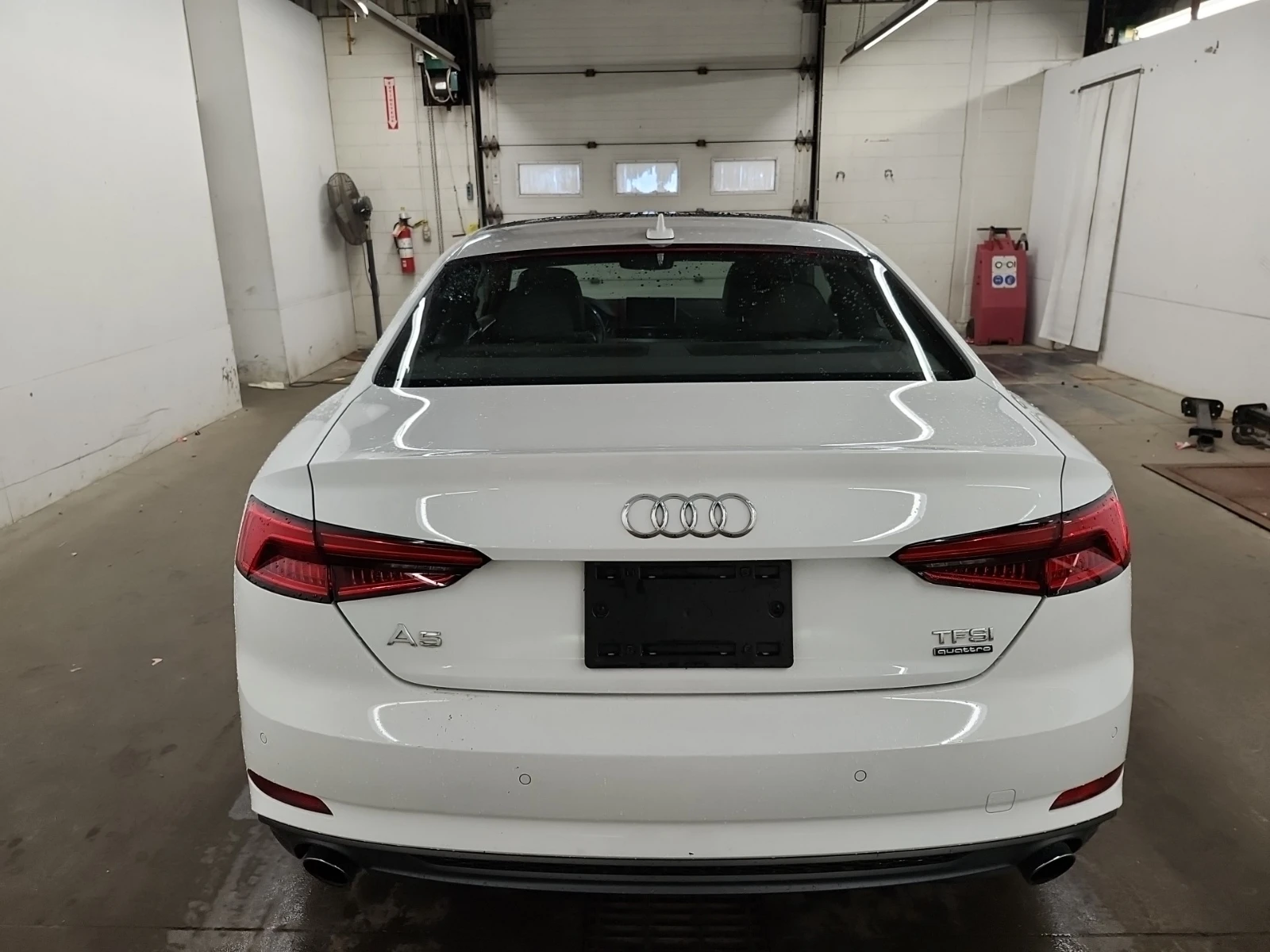 Audi A5 * CARFAX *    | Mobile.bg   6