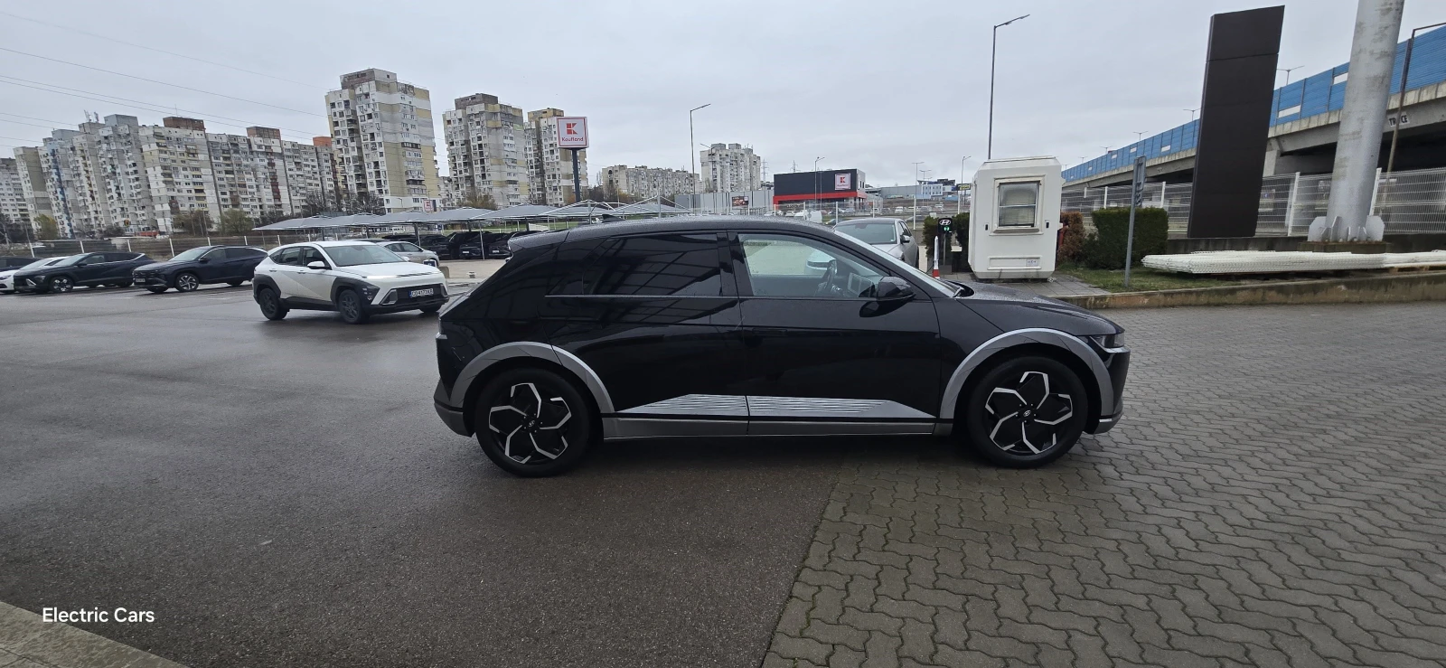 Hyundai Ioniq 5 72.6kWh* Гаранционна* SOH 100%* Серв.Книжка - изображение 5