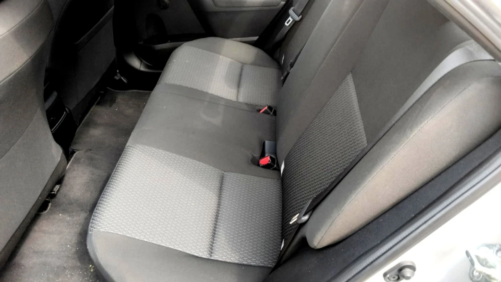 Toyota Corolla 1.33 бензин от ТМ auto-BG - изображение 9