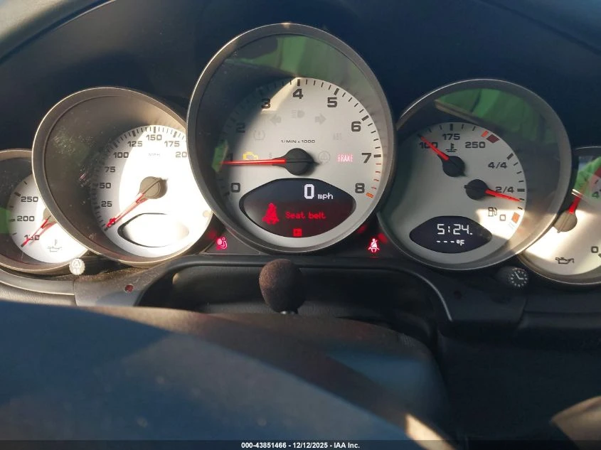 Porsche 911 3.8L H-6 DOHC, VVT, 355HP Rear Wheel Drive | Mobile.bg � ����������� 13