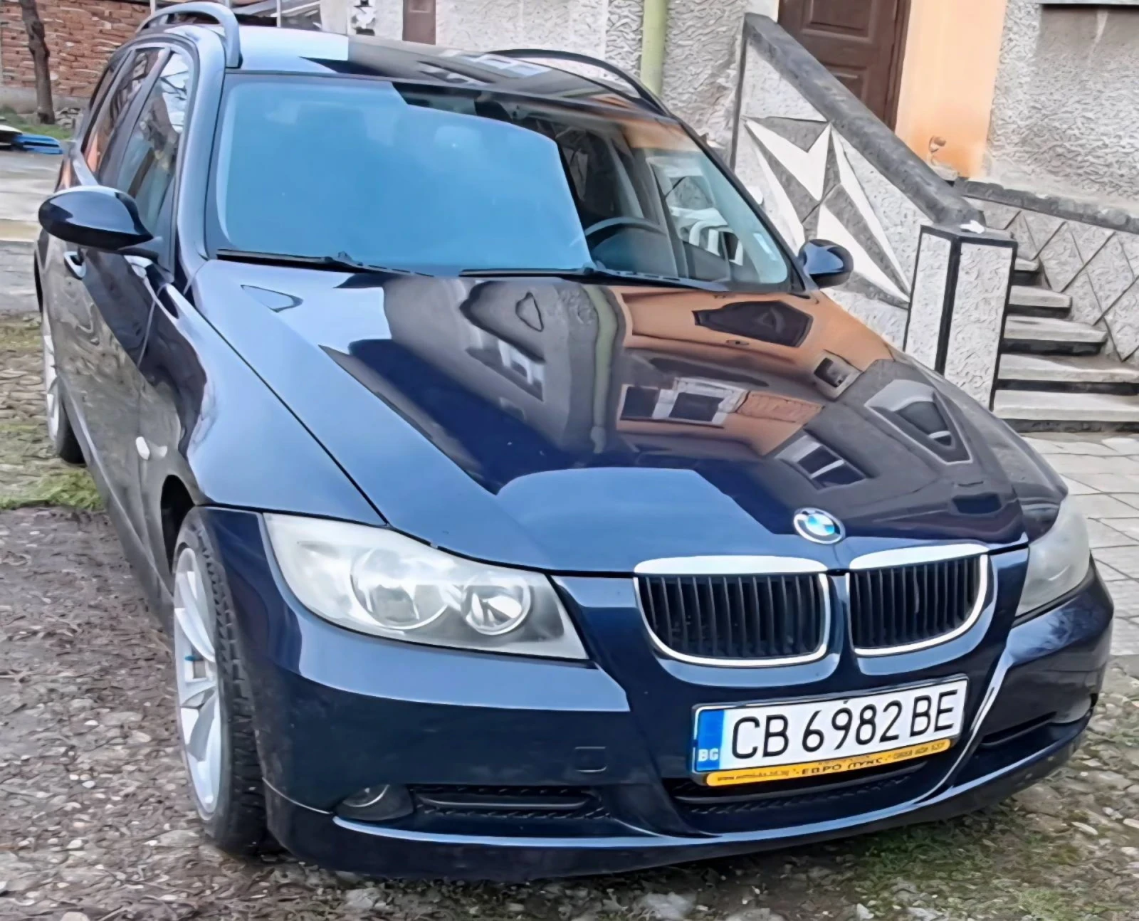 BMW 320, снимка 2 - Автомобили и джипове - 53815897