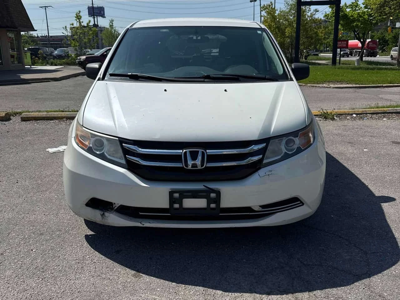 Honda Odyssey LX| CARFAX| АВТОКРЕДИТ, снимка 2 - Автомобили и джипове - 54744547