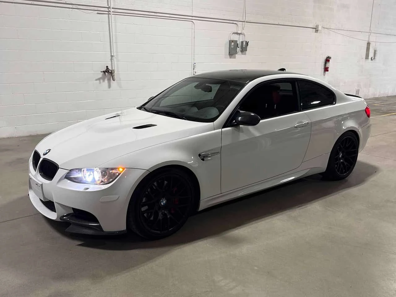 BMW M3 ГЕНЕРАЦИЯ * ГЛАВНО ПРЕДСТАВИТЕЛСТВО НА PORSCHE* 