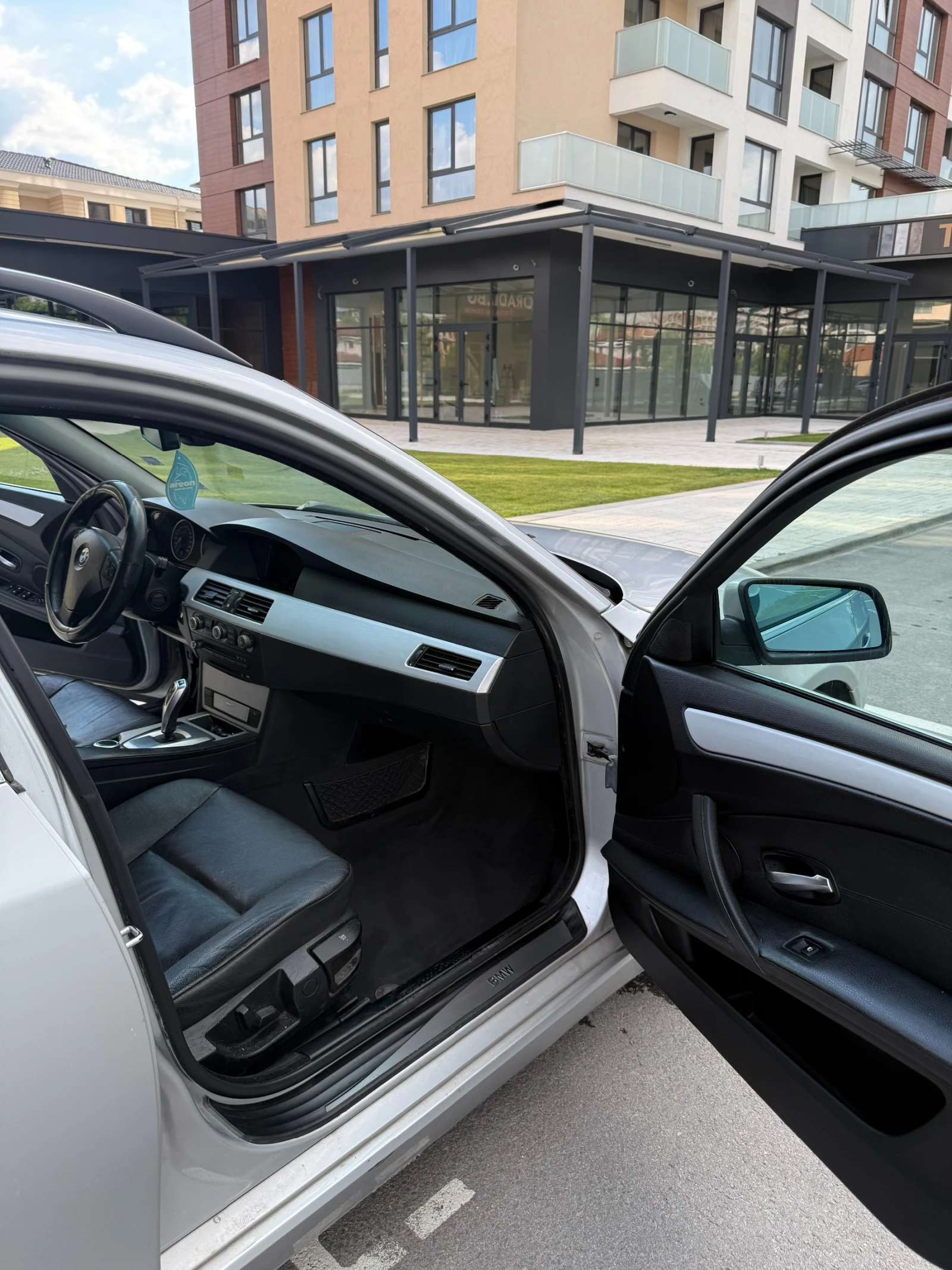 BMW 530 E61, снимка 10 - Автомобили и джипове - 55164176
