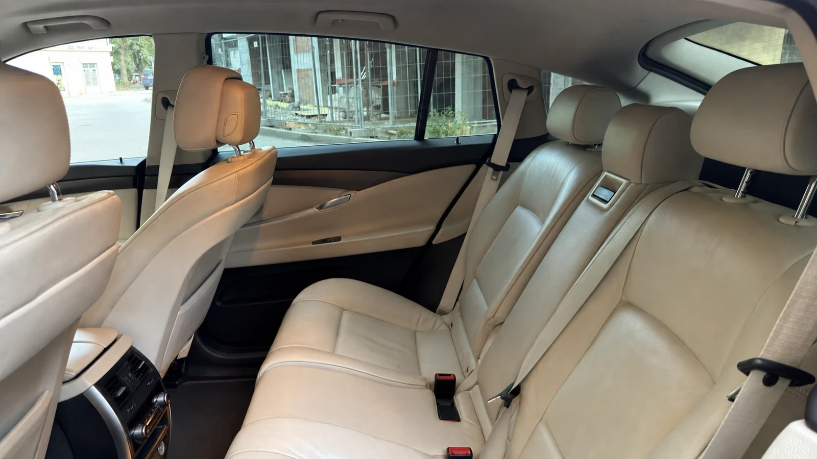 BMW 5 Gran Turismo 530 GT, снимка 11 - Автомобили и джипове - 55607228