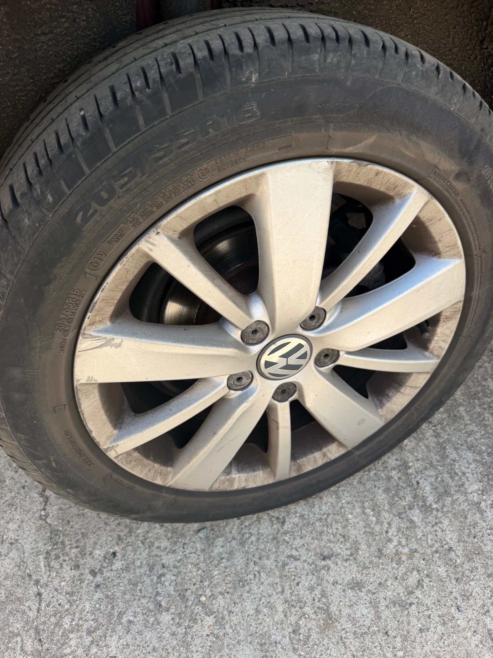 VW Golf 1.6tdi dsg, снимка 12 - Автомобили и джипове - 55323530