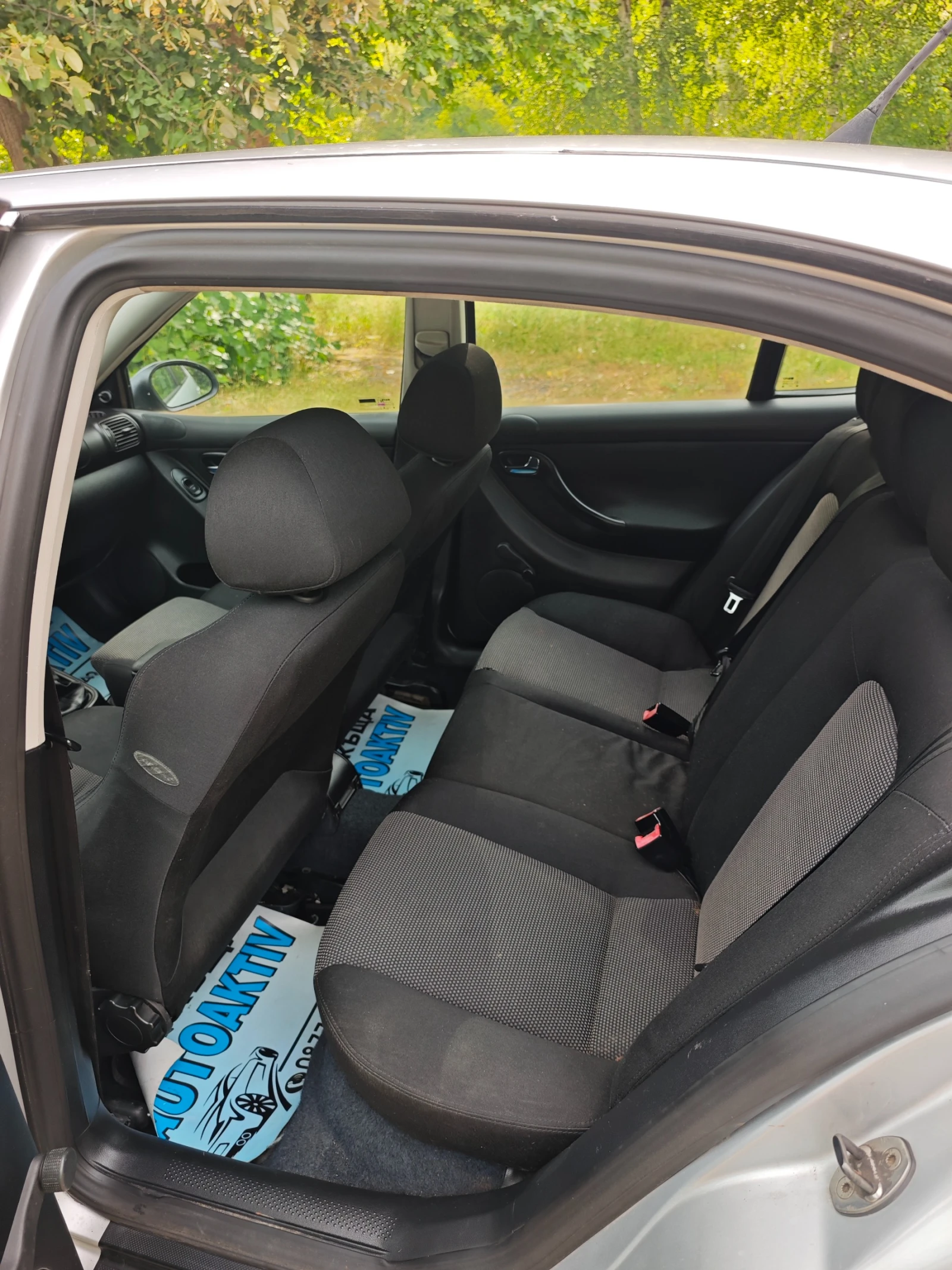 Seat Leon 1.9TDI 90 КС !!!, снимка 8 - Автомобили и джипове - 55456600