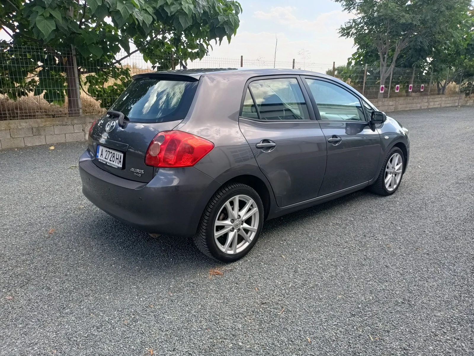 Toyota Auris 1.4 D-4D, снимка 7 - Автомобили и джипове - 55467305