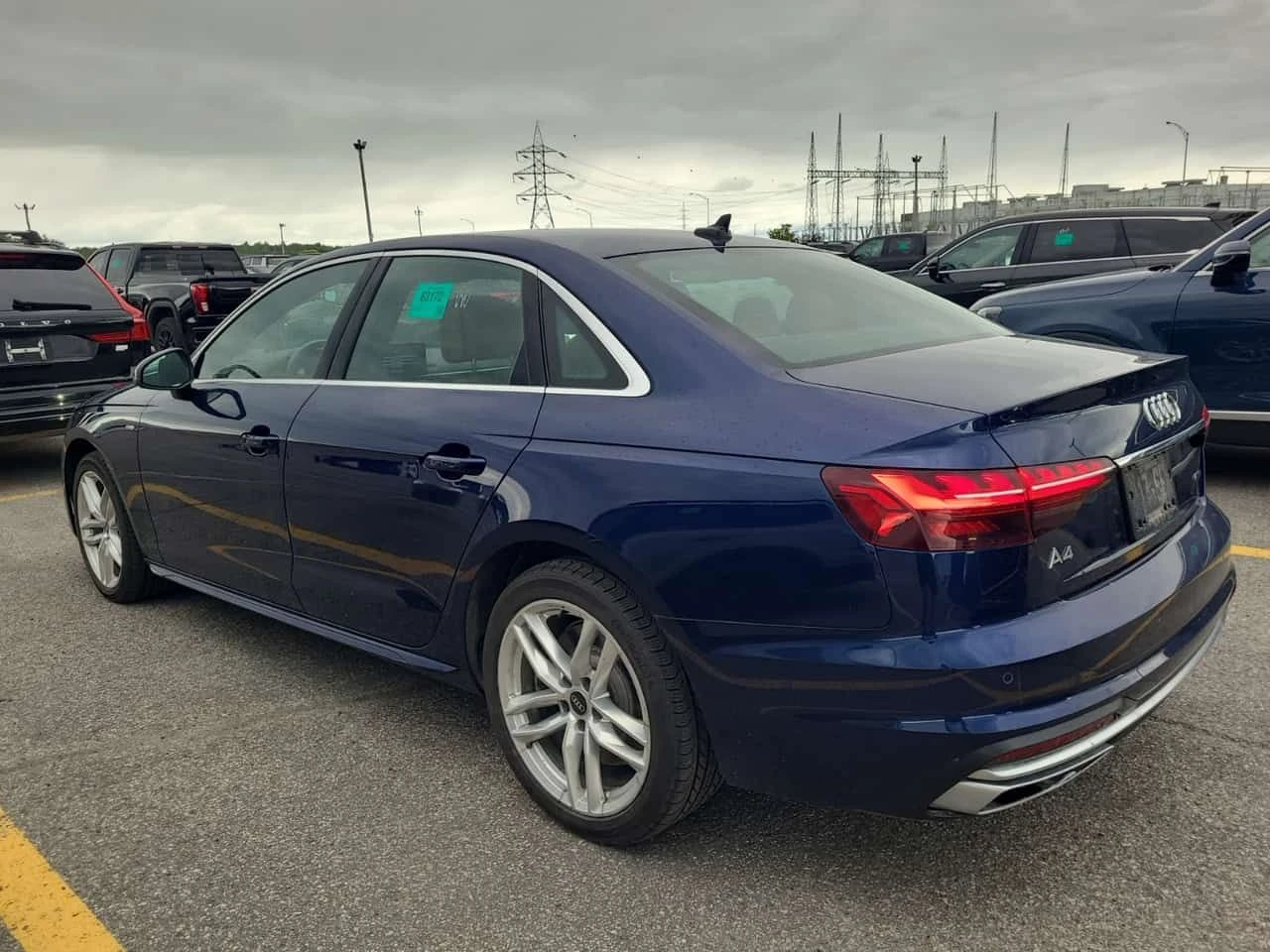 Audi A4 TECHNIK * Един собственик * Без инциденти * От VW, снимка 4 - Автомобили и джипове - 55568219
