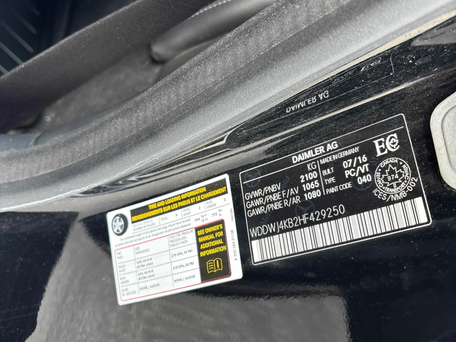 Mercedes-Benz C 300 * CARFAX * ОПЦИЯ ЗА ФИНАНСИРАНЕ * , снимка 10 - Автомобили и джипове - 55884525
