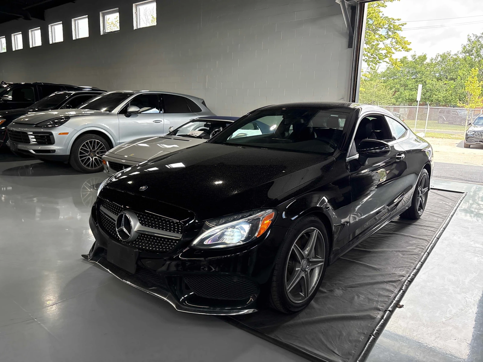 Mercedes-Benz C 300 * CARFAX * ОПЦИЯ ЗА ФИНАНСИРАНЕ * 