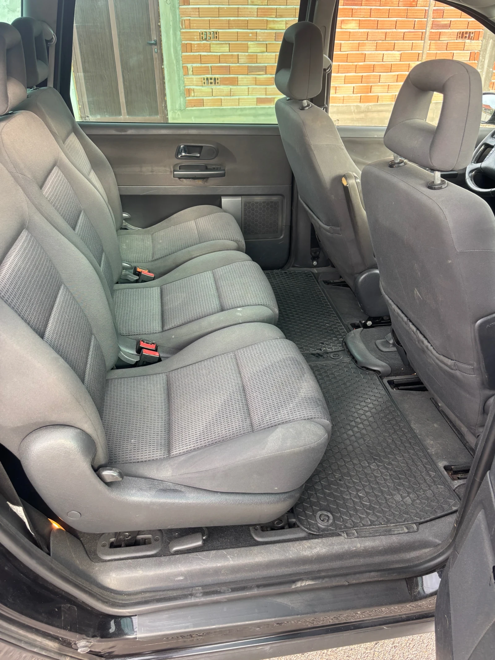 VW Sharan, снимка 11 - Автомобили и джипове - 56111477