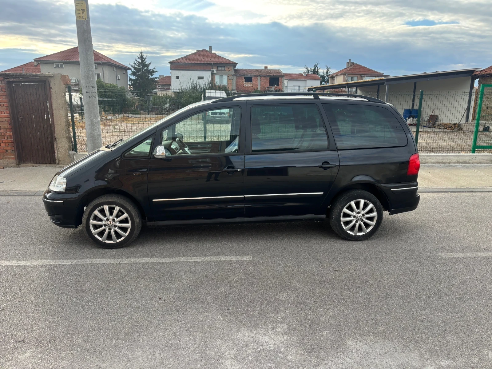 VW Sharan, снимка 4 - Автомобили и джипове - 56111477