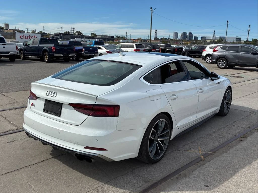 Audi S5 Sportback Technik * CARFAX* ОПЦИЯ ЗА ФИНАНСИРАНЕ* , снимка 5 - Автомобили и джипове - 56295040