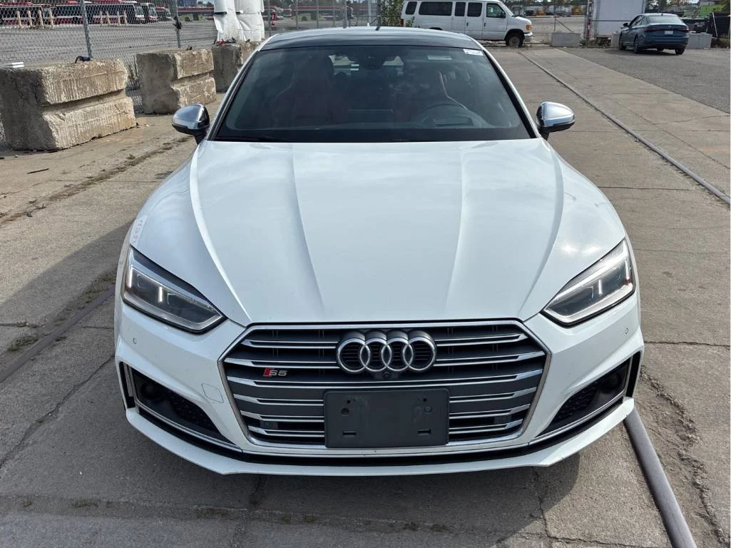 Audi S5 Sportback Technik * CARFAX* ОПЦИЯ ЗА ФИНАНСИРАНЕ* , снимка 2 - Автомобили и джипове - 56295040