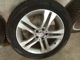 Mercedes-Benz GLA 200, снимка 16