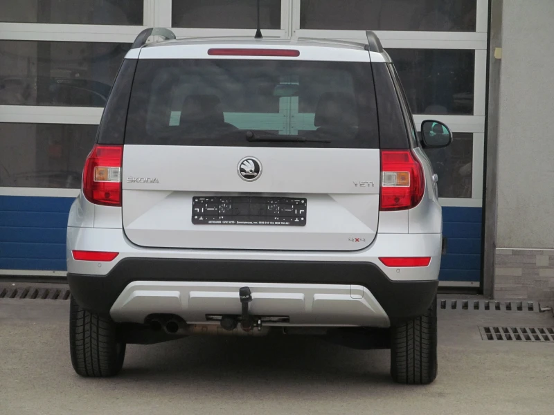 Skoda Yeti 2.0TDI/FACE-LIFT/ELEGANCE/OFF-ROAD, снимка 5 - Автомобили и джипове - 49139566