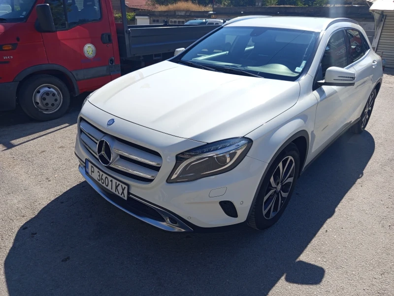Mercedes-Benz GLA 200, снимка 3 - Автомобили и джипове - 52376482