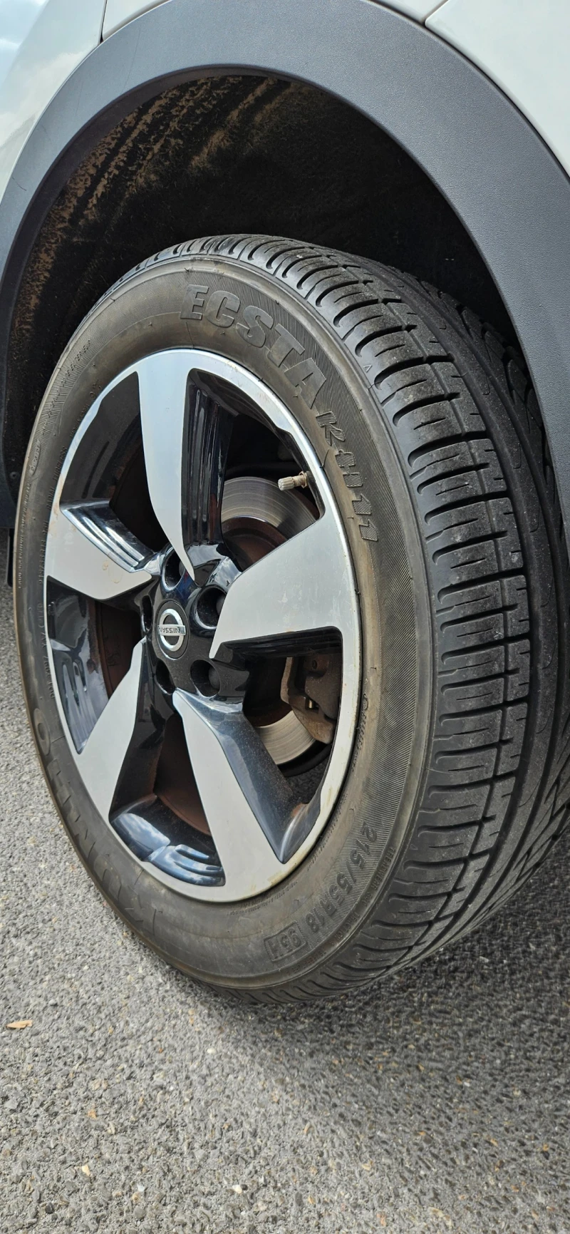 Nissan Qashqai 1.5 dCi N-Vision Panorama Navi Kamera 360, снимка 16 - Автомобили и джипове - 51487839