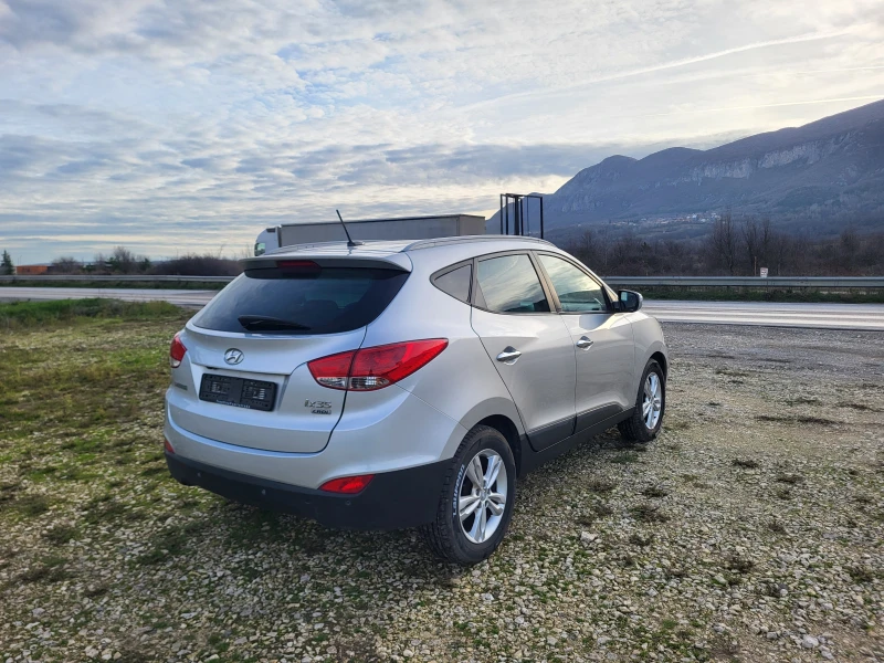 Hyundai IX35 1.7CRDi XPossible, снимка 5 - Автомобили и джипове - 52726796
