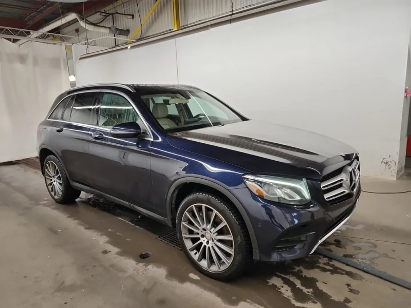 Mercedes-Benz GLC 300 * CARFAX * ЦЕНА ДО БГ, снимка 3 - Автомобили и джипове - 52751423
